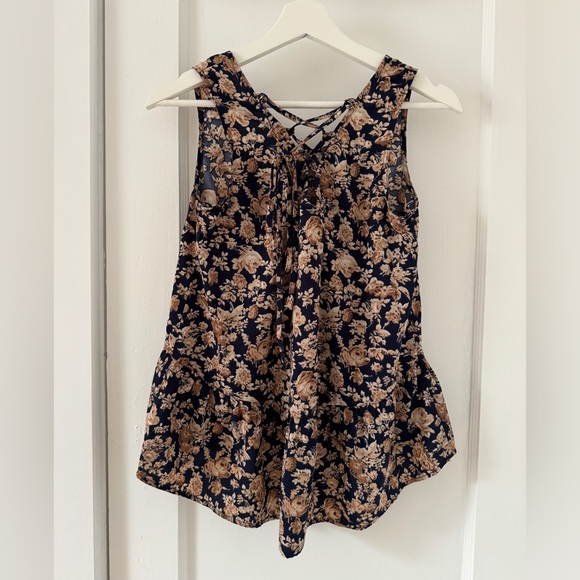 Blouse sans manches fleurie - Picture 2 of 4